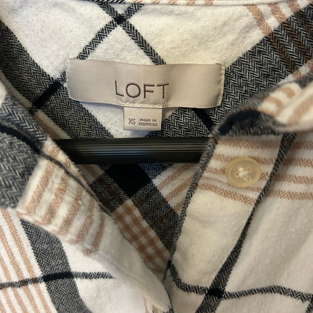LOFT White, Beige and Black Plaid Flannel Shirt Size XS - Picture 4 of 7